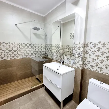 Aqua - Endless Summer Mamaia Nord Apartment *